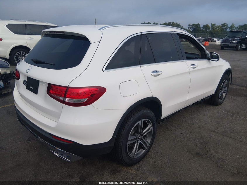 MERCEDES-BENZ GLC 300 - zdjęcie 4