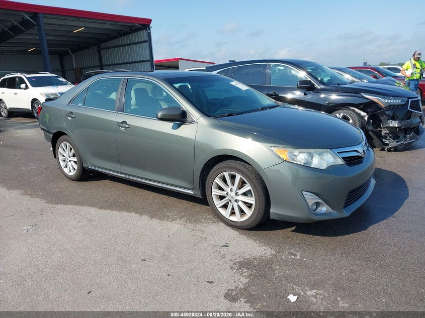 2012 TOYOTA CAMRY auction photo 1