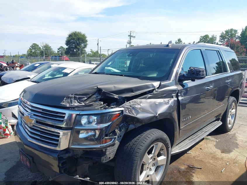 2016 Chevrolet Tahoe, Left Front, IAAI, VIN 1GNSKCKC5GR408115 — photo 2