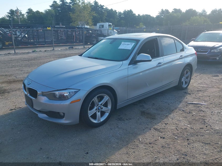 2013 BMW 320I — zdjęcie 2