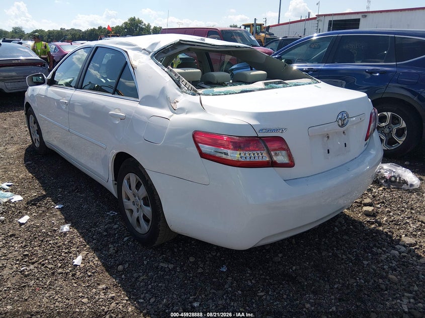 2010 TOYOTA CAMRY auction photo 3