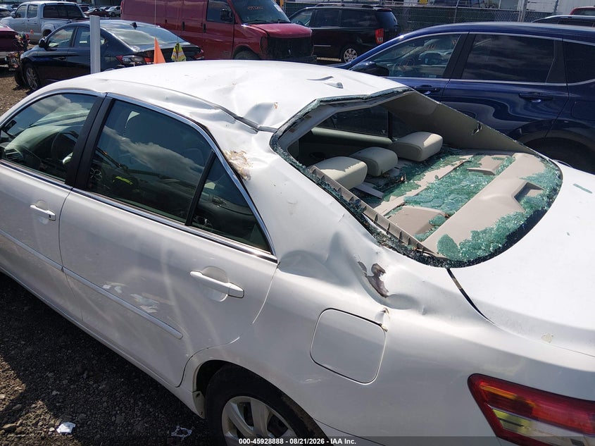 2010 TOYOTA CAMRY auction photo 6