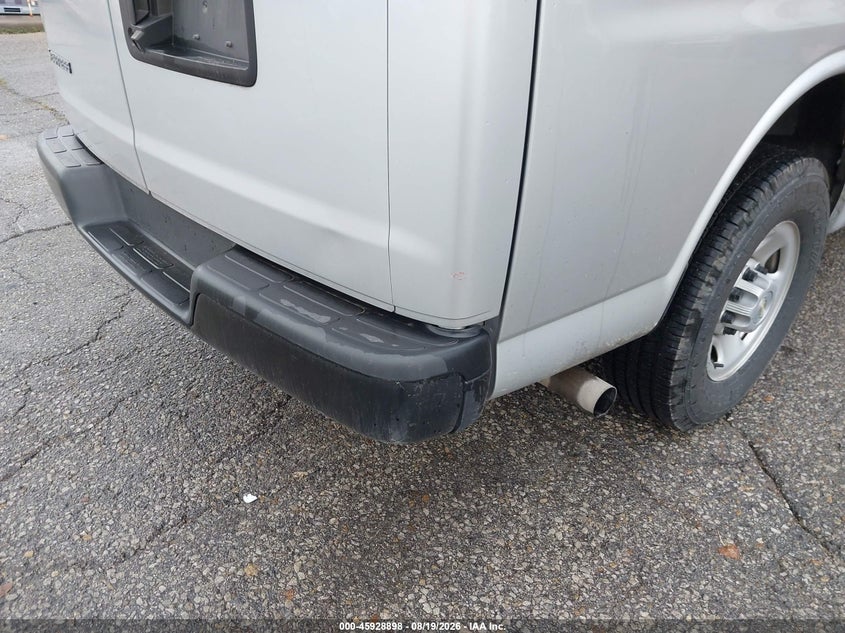 CHEVROLET EXPRESS PASSENGER 2024 VIN 1GAWGEFP7R1158116