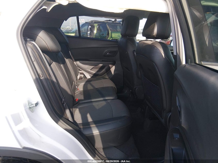 Фото 8 - CHEVROLET TRAX