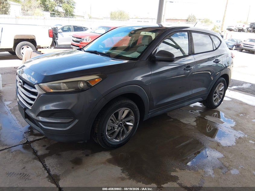 2018 Hyundai Tucson, Обычный износ, IAAI, VIN KM8J23A47JU635515 — фото 2