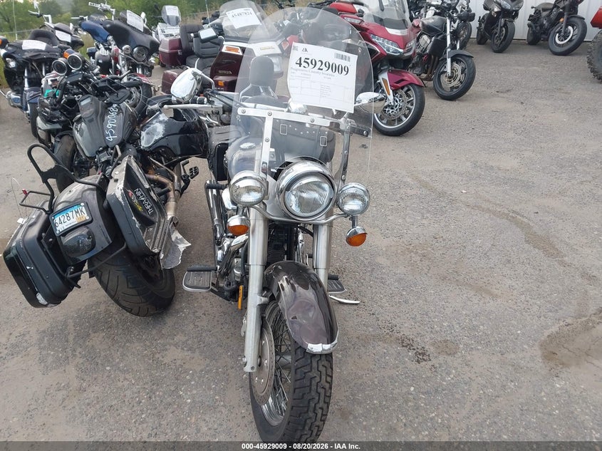 YAMAHA XV1600 2003