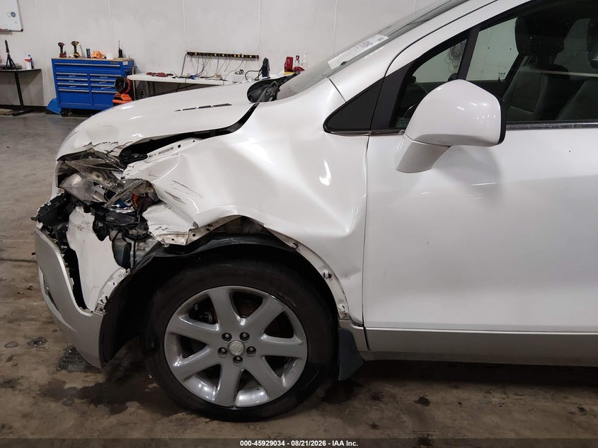 2013 BUICK ENCORE LEATHER · Photo 6