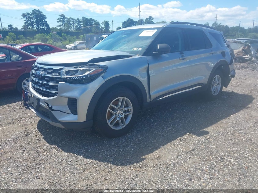 2025 Ford Explorer, Front & Rear, IAAI, VIN 1FMUK8DH4SGA21093 — photo 2