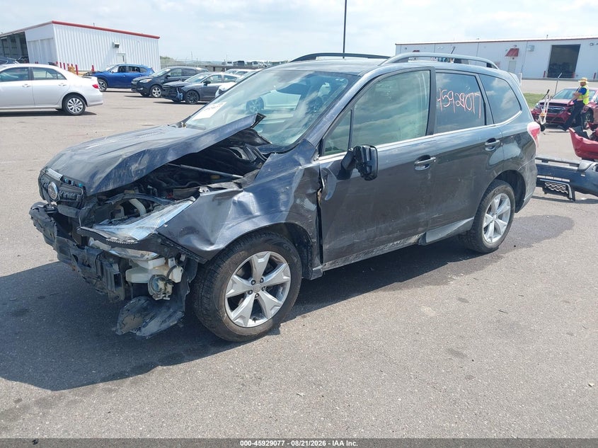 2015 Subaru Forester, Front End, IAAI, VIN JF2SJARC2FH831858 — photo 2