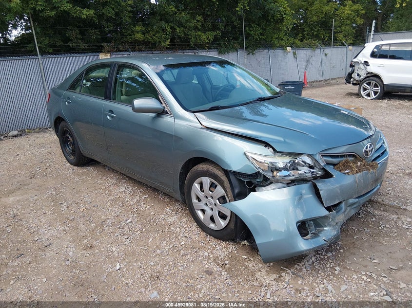 2011 TOYOTA CAMRY auction photo 1