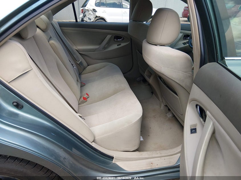2011 TOYOTA CAMRY auction photo 8