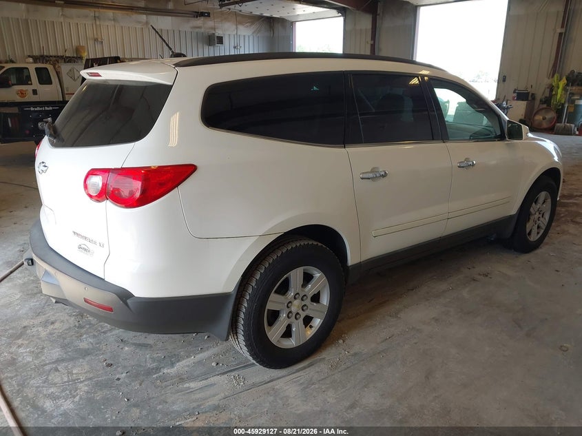 2011 CHEVROLET TRAVERSE auction photo 4