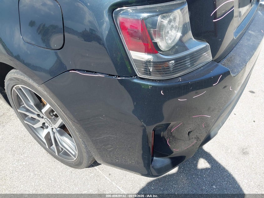 2016 SCION TC auction photo 6