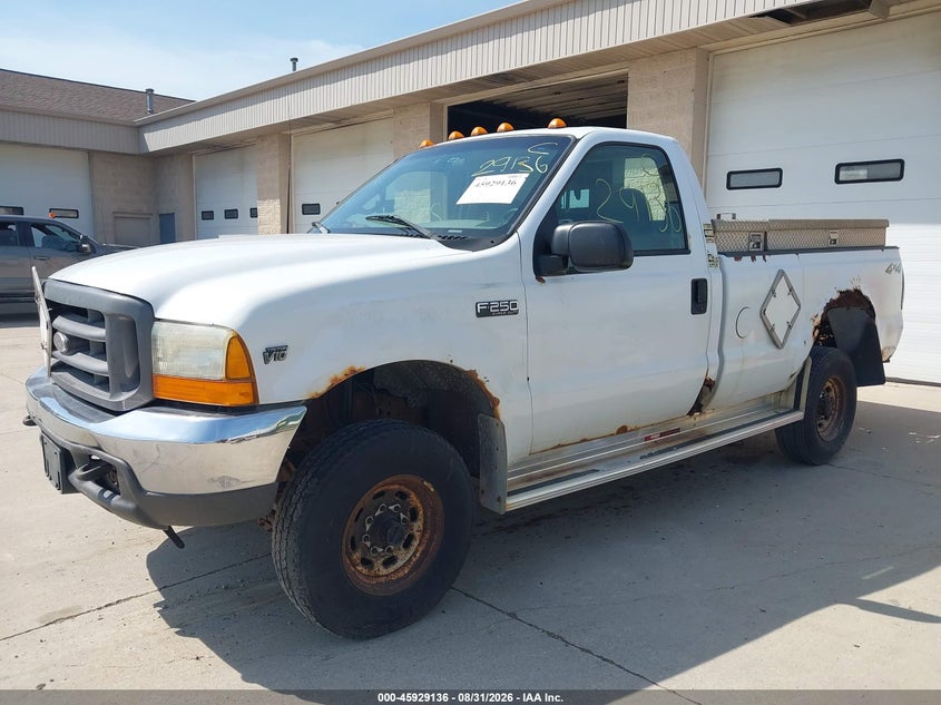 2000 FORD F-250 auction photo 2