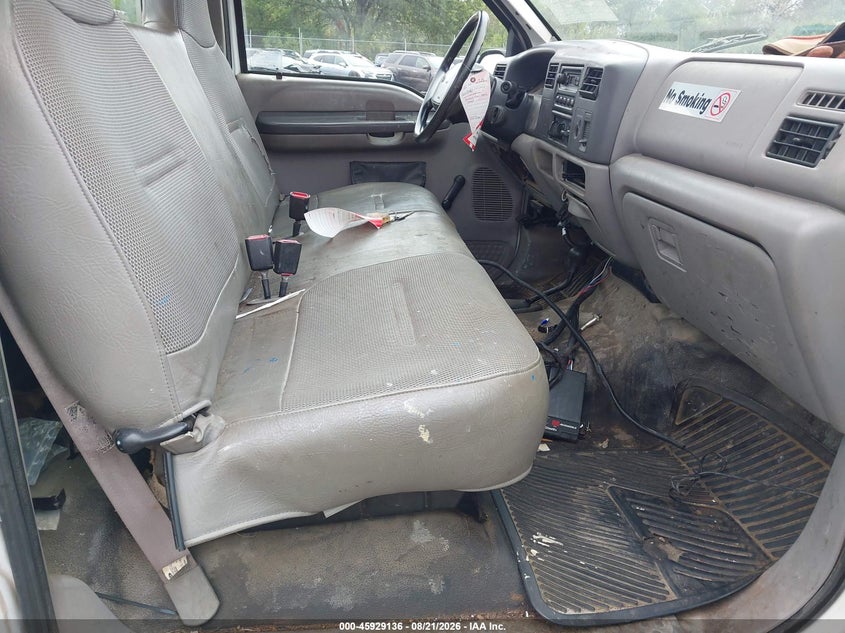 2000 FORD F-250 auction photo 8