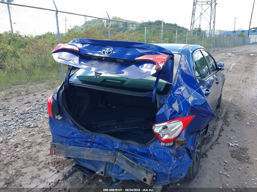 2017 TOYOTA COROLLA auction photo 6