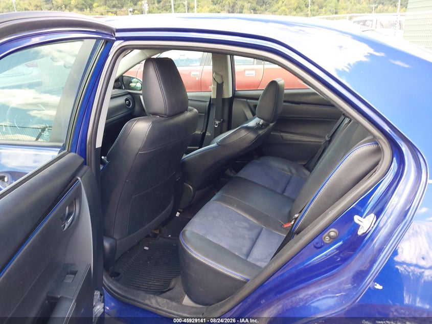 2017 TOYOTA COROLLA auction photo 8