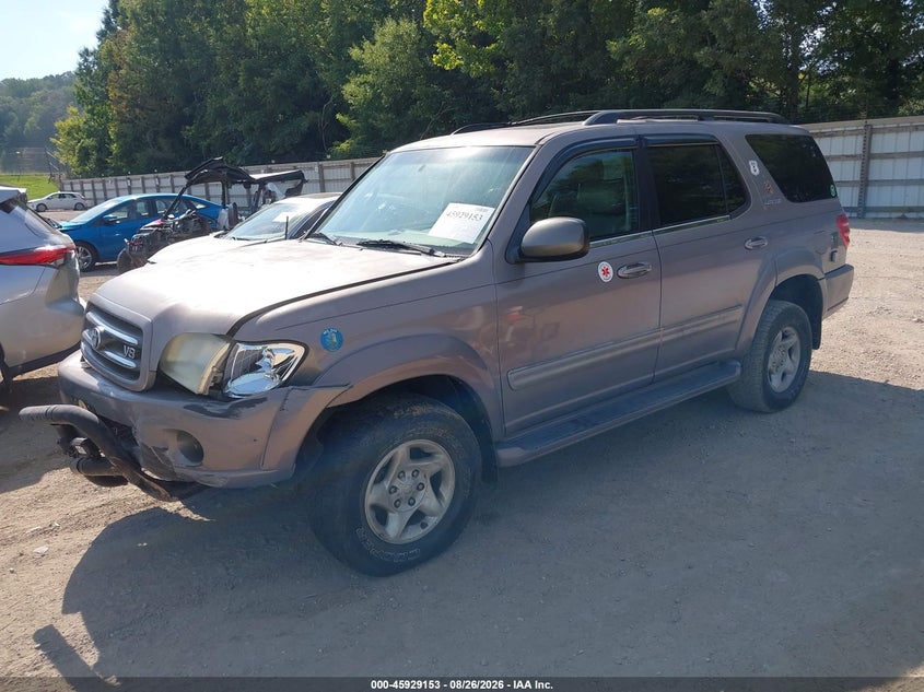 2001 Toyota Sequoia, Front End, IAAI, VIN 5TDBT48A31S015126 — photo 2