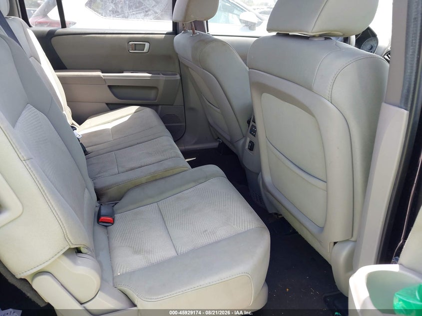 2012 HONDA PILOT auction photo 8