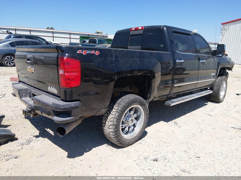 2015 CHEVROLET SILVERADO 2500HD BUILT AFTER AUG 14 auction photo 4