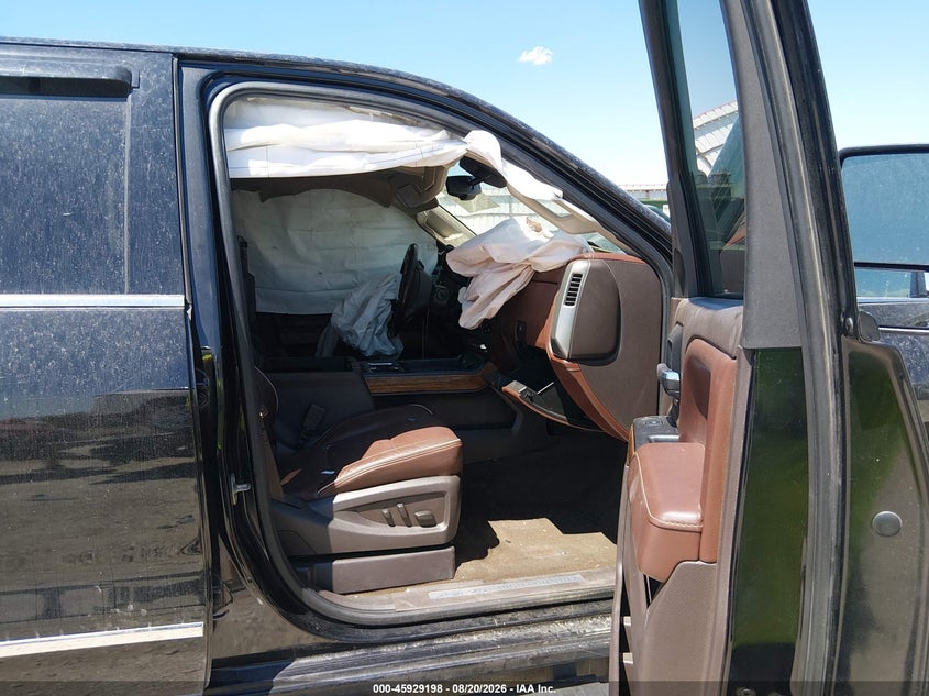 2015 CHEVROLET SILVERADO 2500HD BUILT AFTER AUG 14 auction photo 5