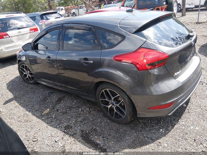 FORD FOCUS 2015 VIN 1FADP3K2XFL212883