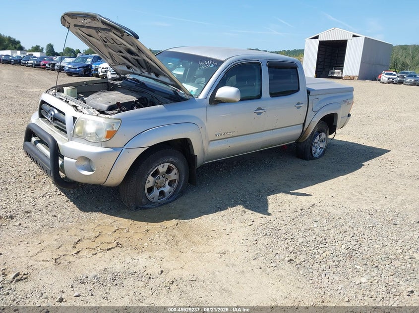 2006 TOYOTA TACOMA auction photo 6