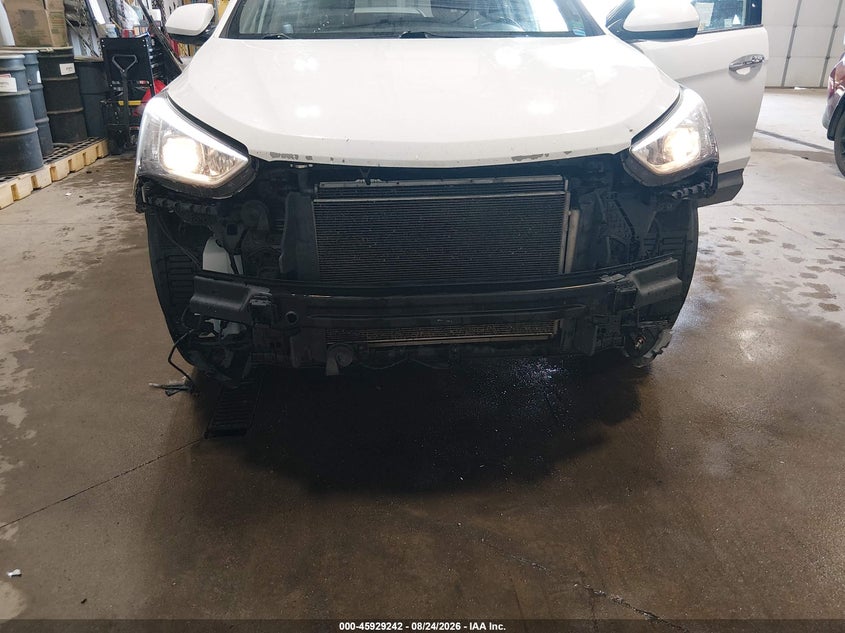 2014 HYUNDAI SANTA FE auction photo 6