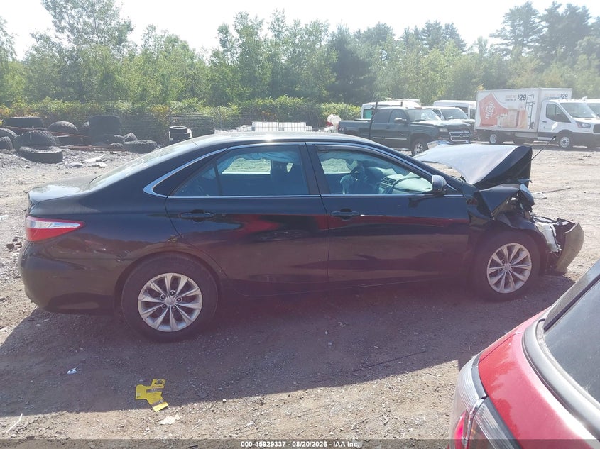 TOYOTA CAMRY - zdjęcie 14