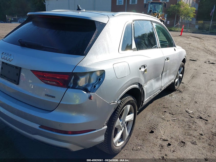 AUDI Q3 - zdjęcie 4