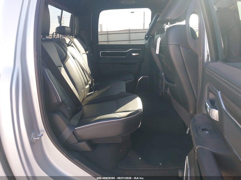 2026 RAM 2500 PICKUP 6.4L V-8 VVT, REGULAR , 405HP