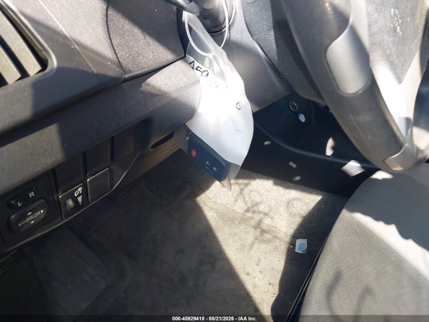 2013 TOYOTA PRIUS HATCHBACK 1.8L I-4 DOHC, VVT, 98HP