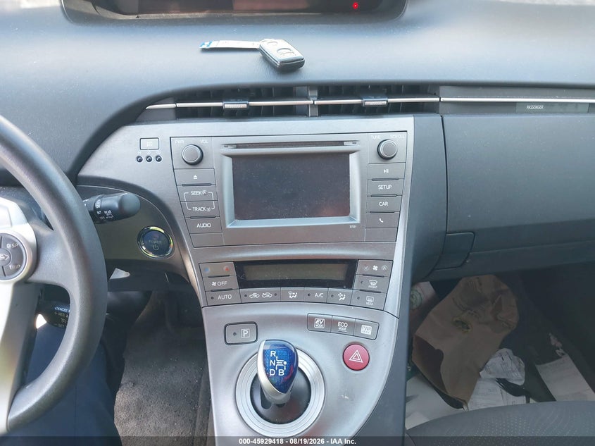 2013 TOYOTA PRIUS HATCHBACK 1.8L I-4 DOHC, VVT, 98HP