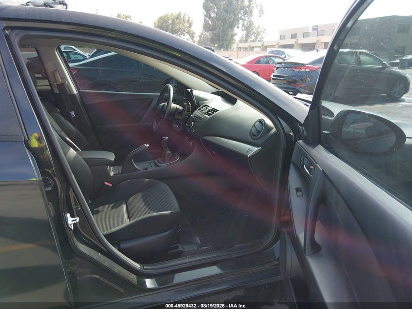 MAZDA MAZDA3 2012 VIN JM1BL1L83C1669143