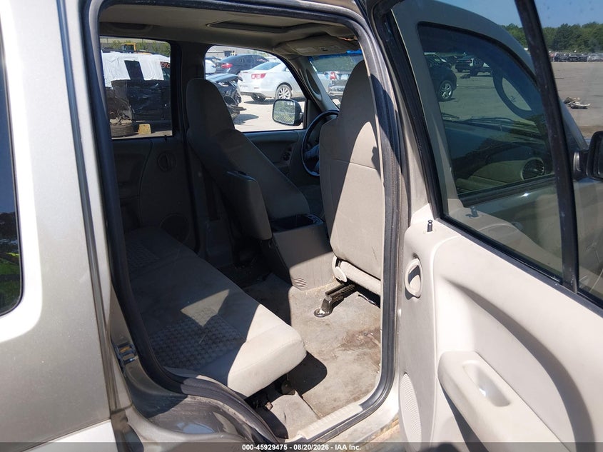 JEEP LIBERTY 2006 VIN 1J4GL48K56W227252