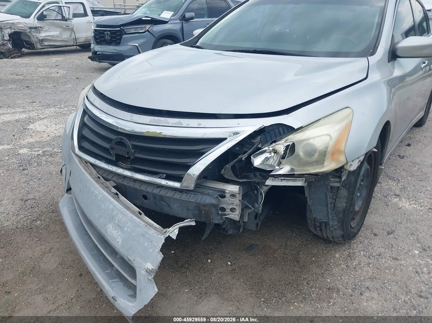 2015 NISSAN ALTIMA auction photo 6