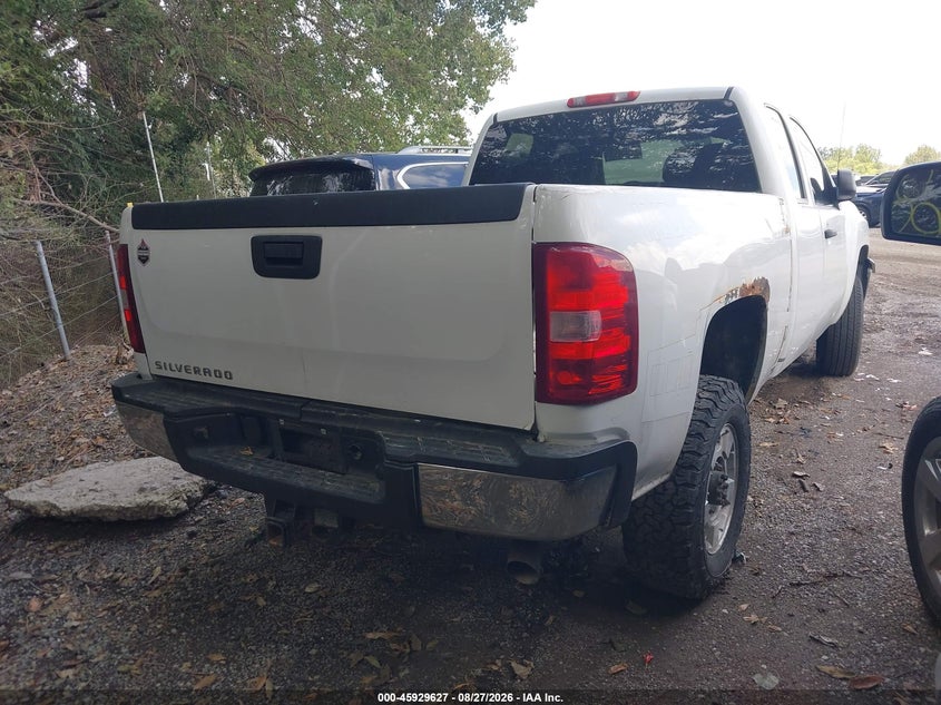 2011 CHEVROLET SILVERADO 2500HD auction photo 4