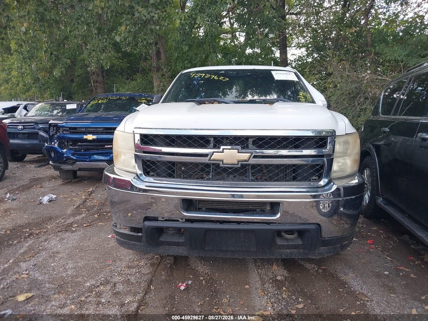 2011 CHEVROLET SILVERADO 2500HD auction photo 6