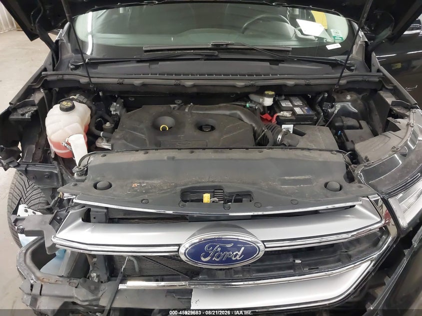 2015 FORD EDGE SEL · Photo 10