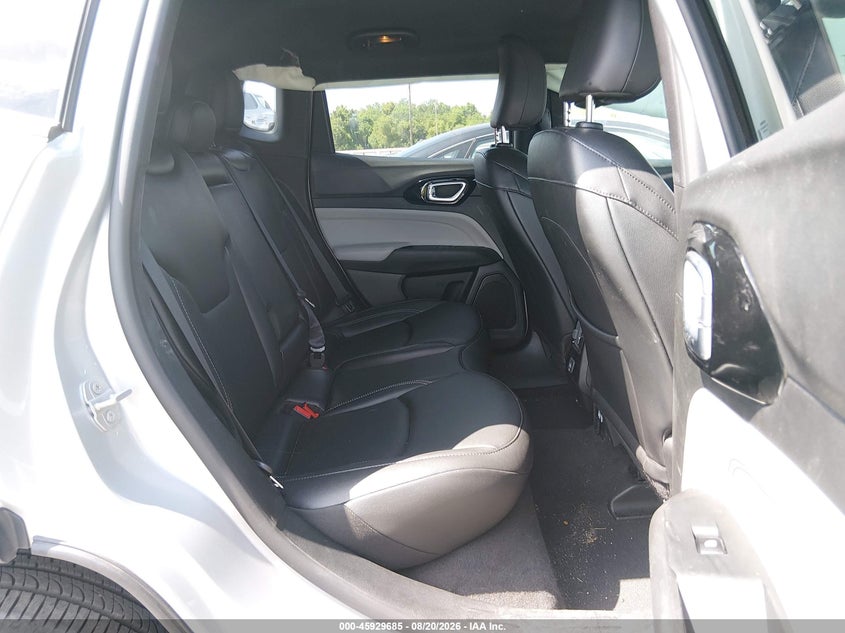 2026 JEEP COMPASS LIMITED · Фото 8