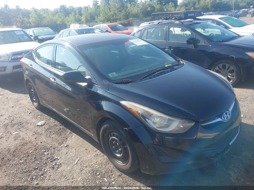 2016 HYUNDAI ELANTRA auction photo 1