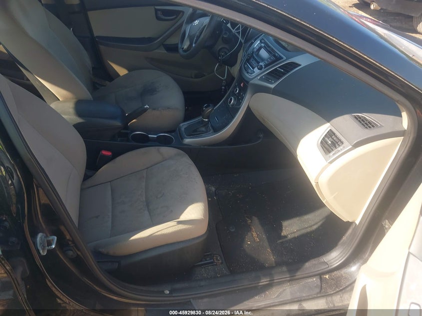 2016 HYUNDAI ELANTRA auction photo 5