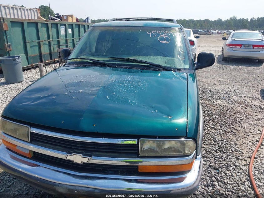 CHEVROLET BLAZER 1998 VIN 1GNCS13WXW2187538