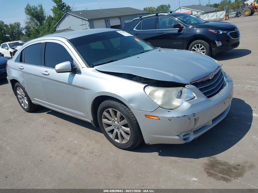 2010 CHRYSLER SEBRING auction photo 1