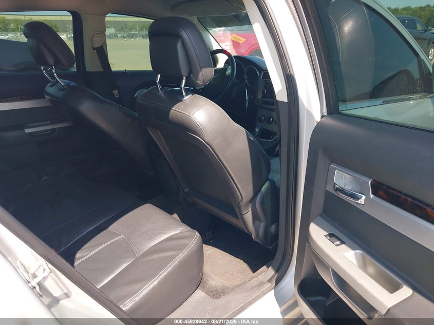 2010 CHRYSLER SEBRING auction photo 8