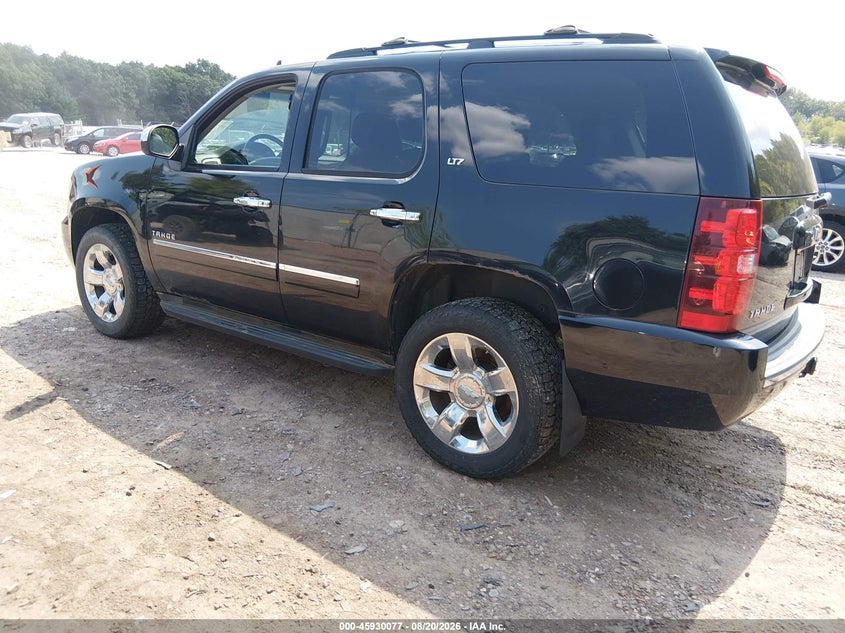 2011 CHEVROLET TAHOE auction photo 3