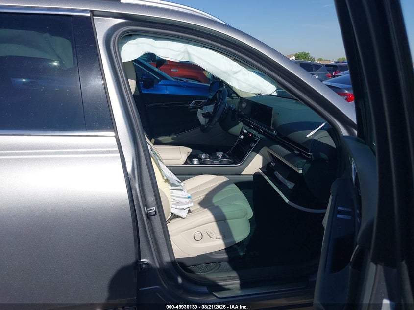 2025 GENESIS GV80 auction photo 5