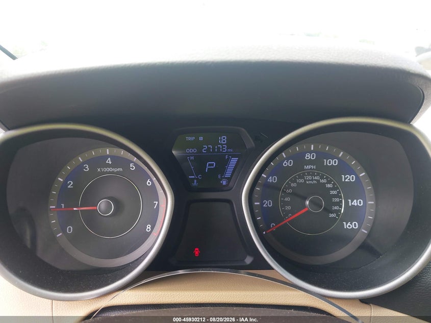 2011 HYUNDAI ELANTRA auction photo 7