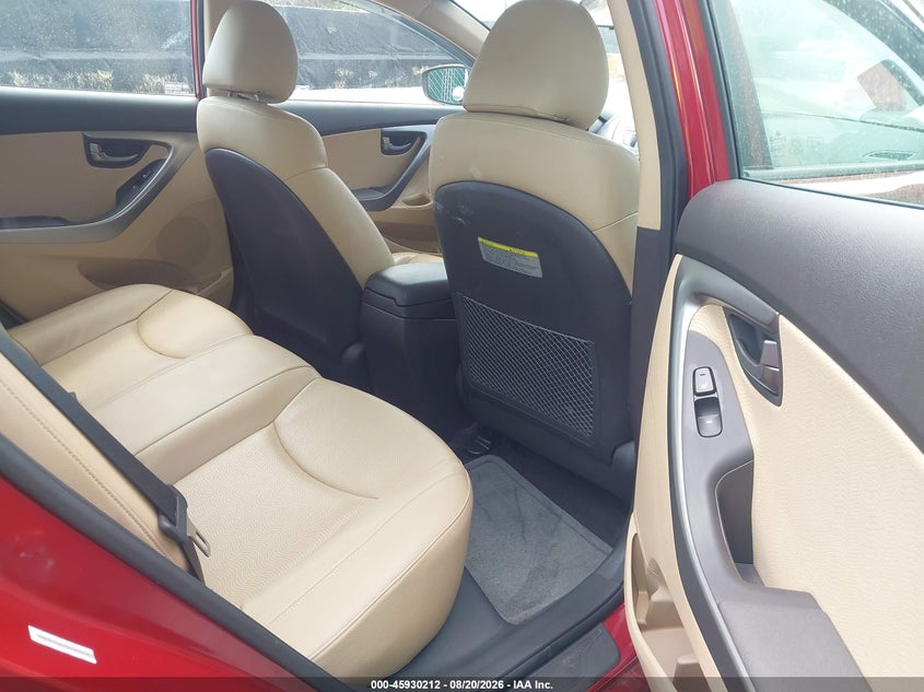 2011 HYUNDAI ELANTRA auction photo 8