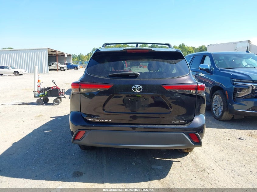 TOYOTA HIGHLANDER - zdjęcie 16